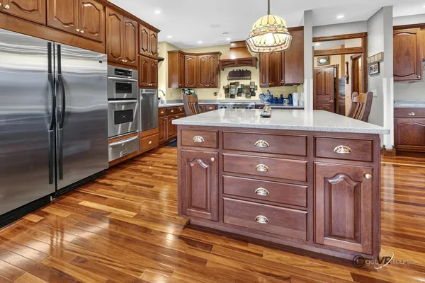 $649,900 | 11A83 Fairway Drive, Apple Canyon Lake, IL 61001