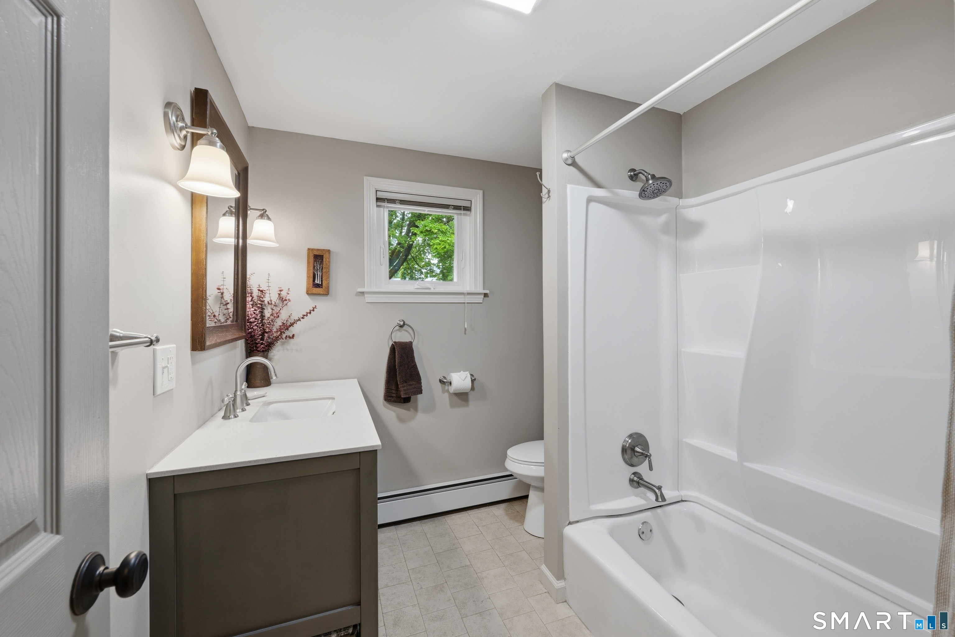 78 Farm Hill Road Meriden, CT 06451 - Photo 15 of 37