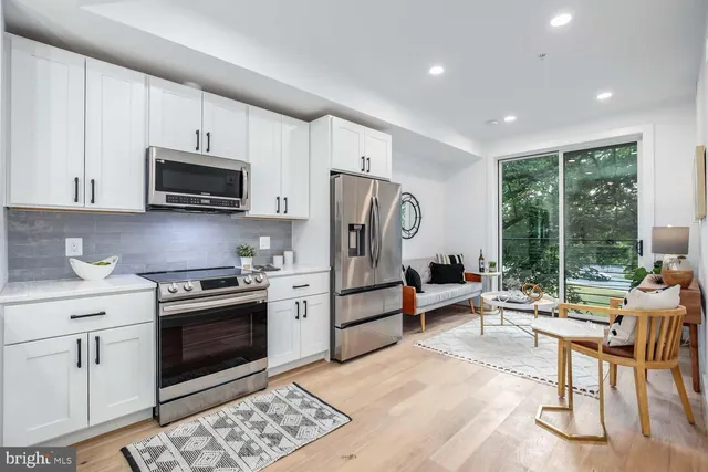 $1,300 | 2601 30th Street Northeast, Unit 2, Washington, DC 20018