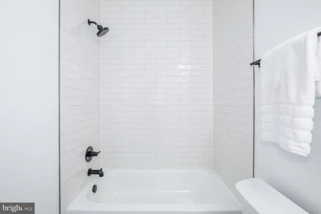 $1,300 | 2601 30th Street Northeast, Unit 2, Washington, DC 20018