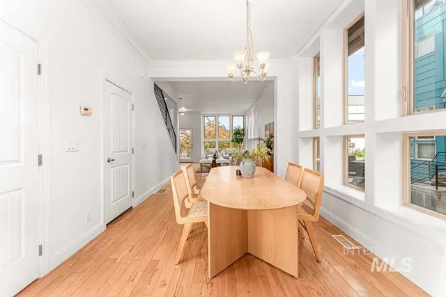 $685,000 | 424 East Thurman Mill Street, Garden City, ID 83714