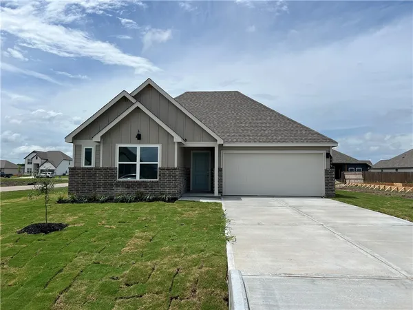 $249,528 | 449 Combine Road, Snook, TX 77879