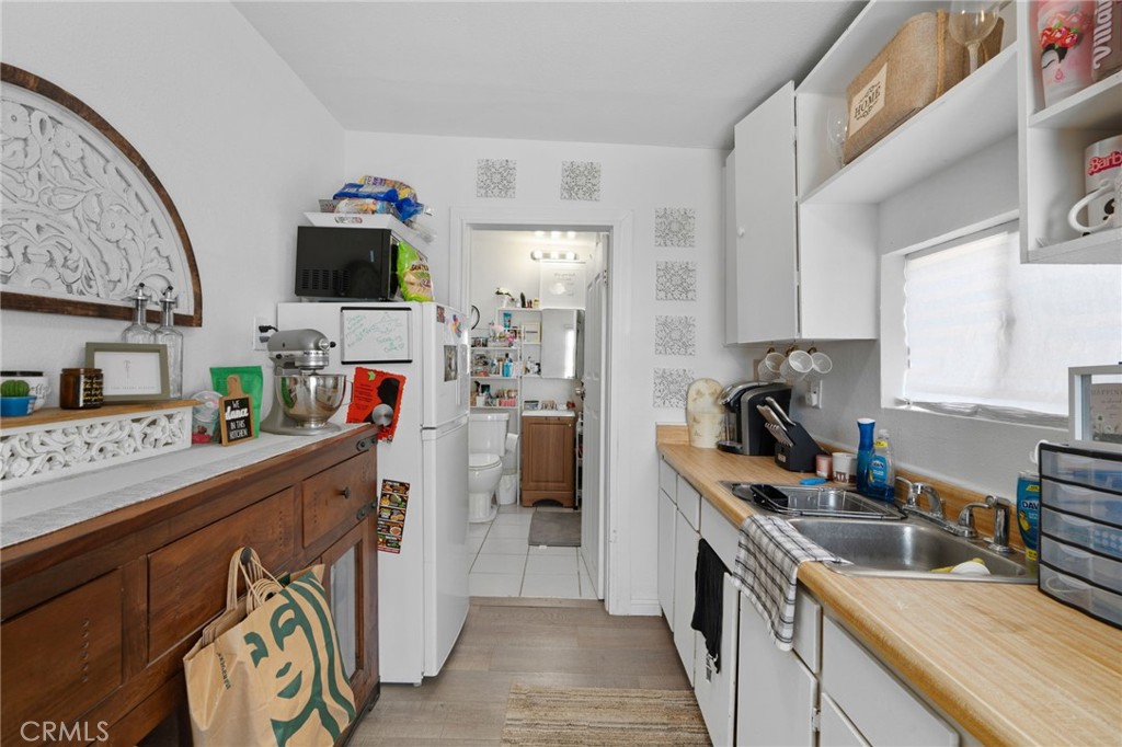 957 East George Street Banning, CA 92220 - Photo 38 of 44