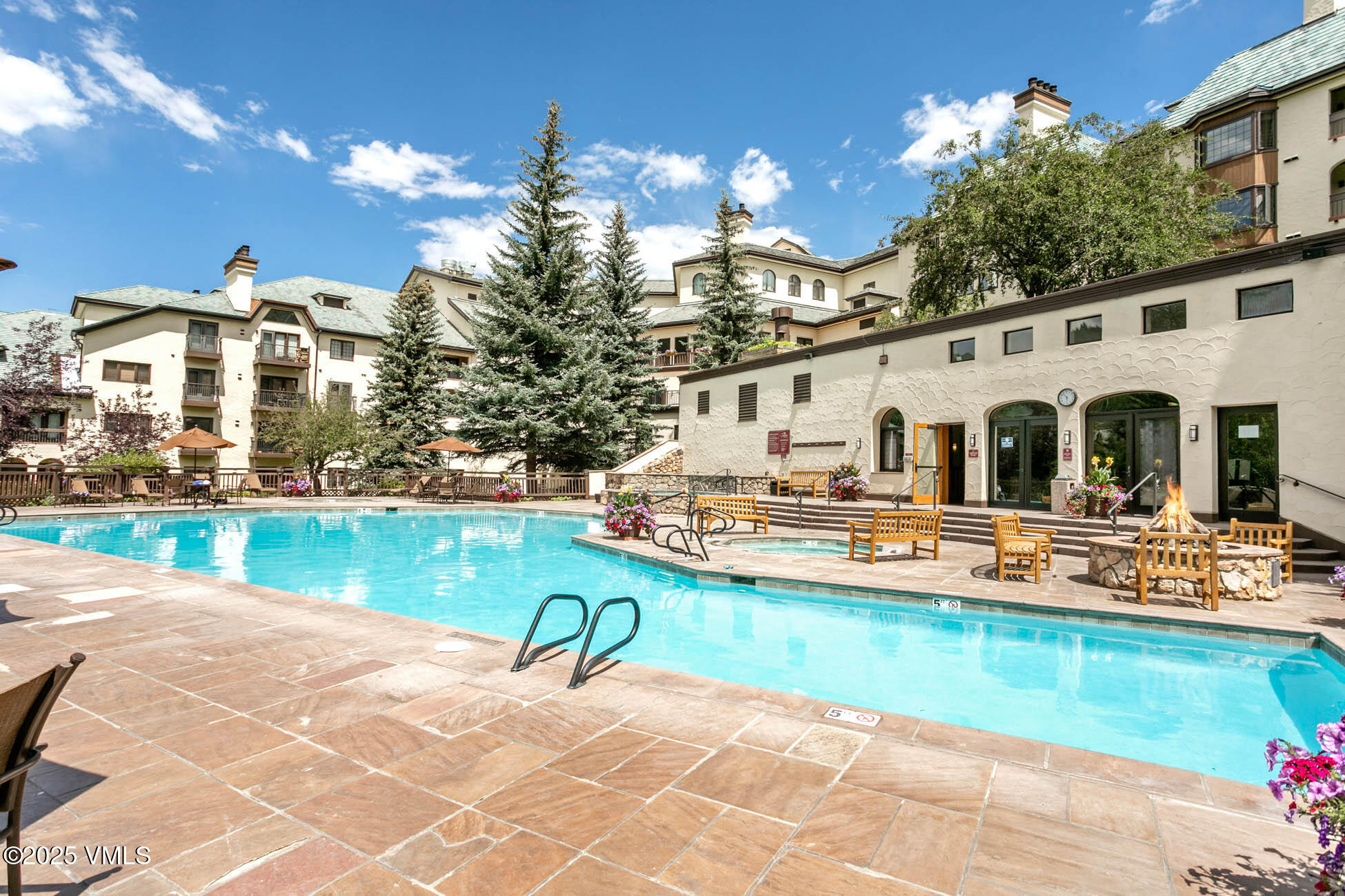 120 Offerson Road, Unit 2320 Beaver Creek, CO 81620 - Photo 39 of 45 BEAUTIFUL OUTDOOR POOL