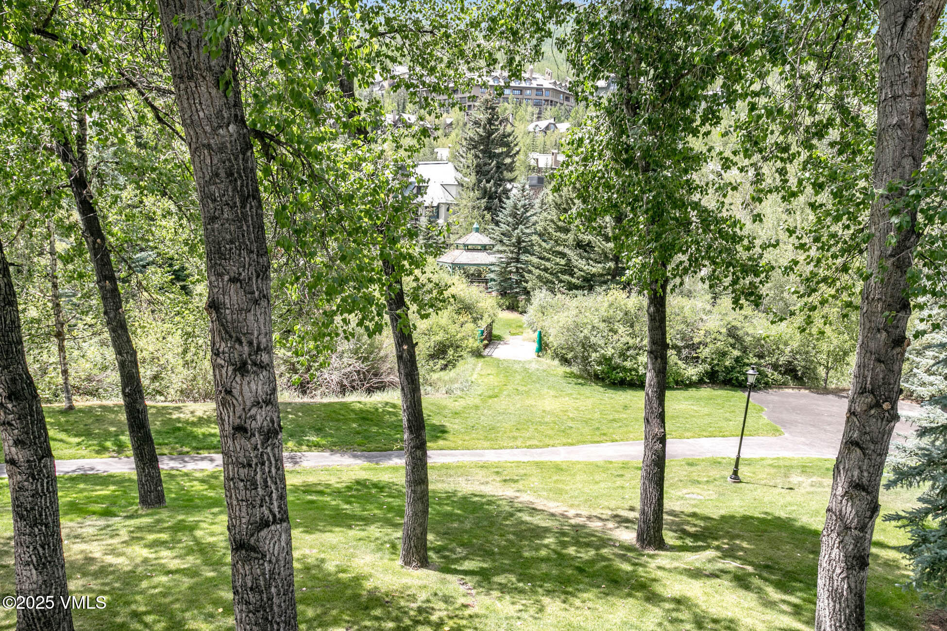 120 Offerson Road, Unit 2320 Beaver Creek, CO 81620 - Photo 41 of 45 BEAUTIFUL EXTERIOR