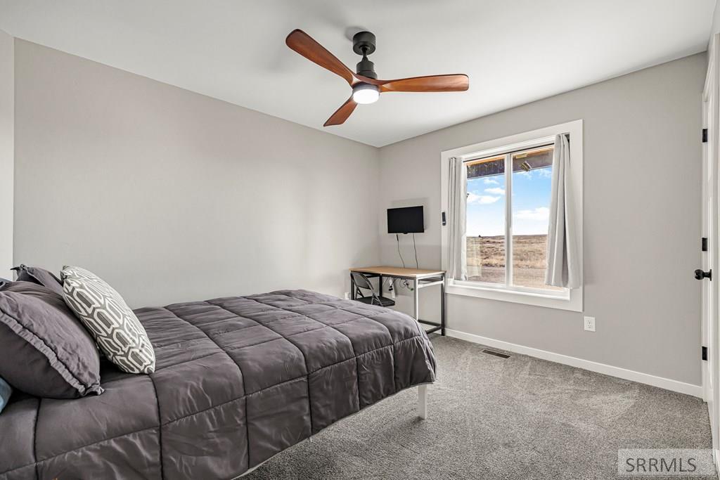 587 Springbrook Lane St. Anthony, ID 83445 - Photo 22 of 43 Bedroom 3