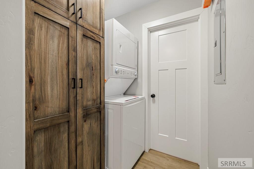 587 Springbrook Lane St. Anthony, ID 83445 - Photo 34 of 43 ADU laundry