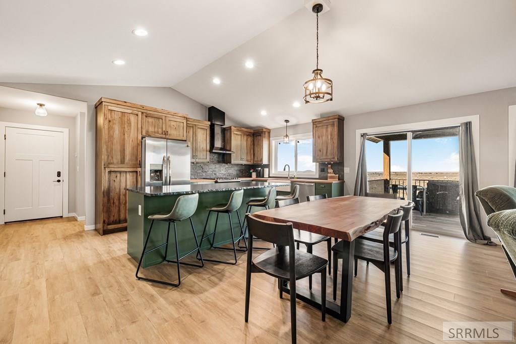 587 Springbrook Lane St. Anthony, ID 83445 - Photo 8 of 43 Kitchen