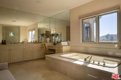 $12,995,000 | Undisclosed Address, Pacific Palisades, CA 90272