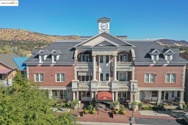 $429,000 | 350 Town Square Road, Copperopolis, CA 95228