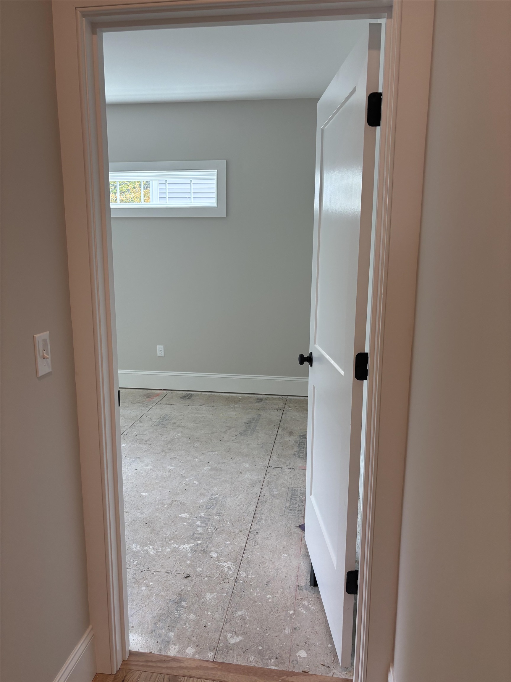 113 Concord Street Nashua, NH 03064 - Photo 25 of 45