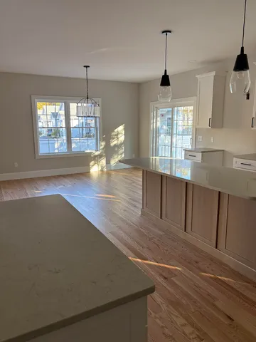 $1,250,000 | 113 Concord Street, Nashua, NH 03064