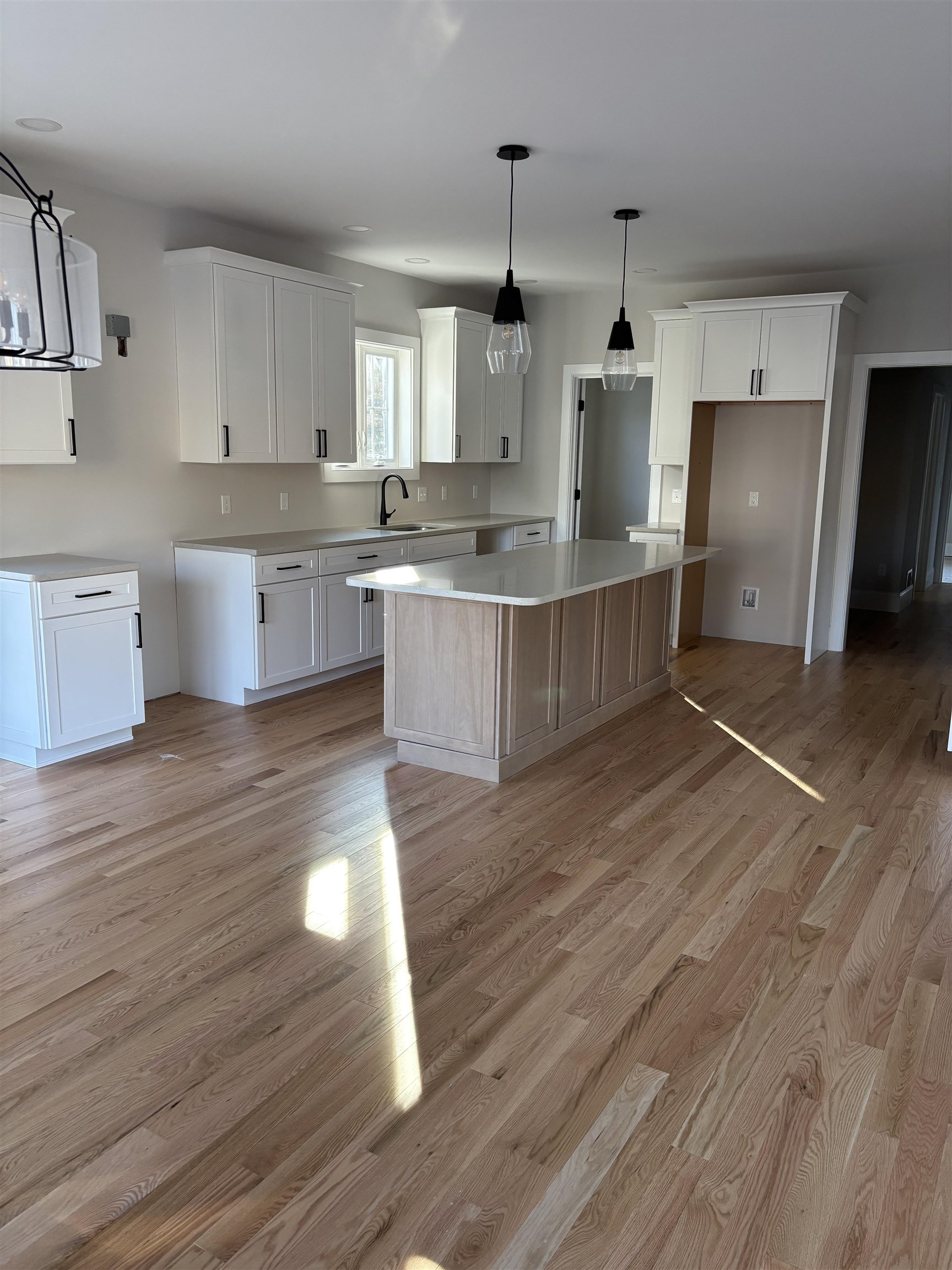 113 Concord Street Nashua, NH 03064 - Photo 31 of 45