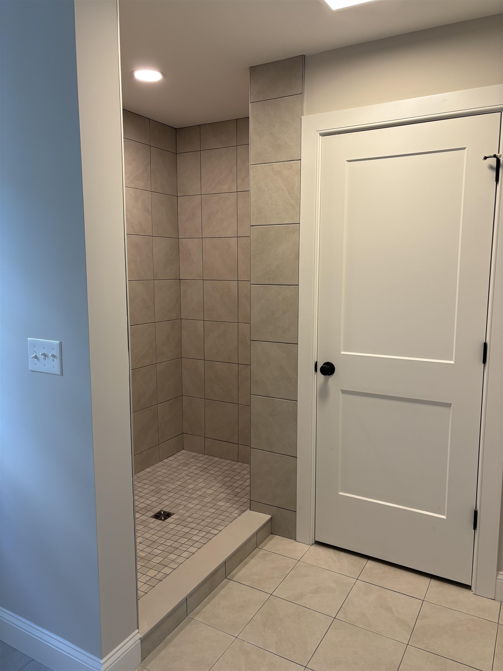 113 Concord Street Nashua, NH 03064 - Photo 35 of 45