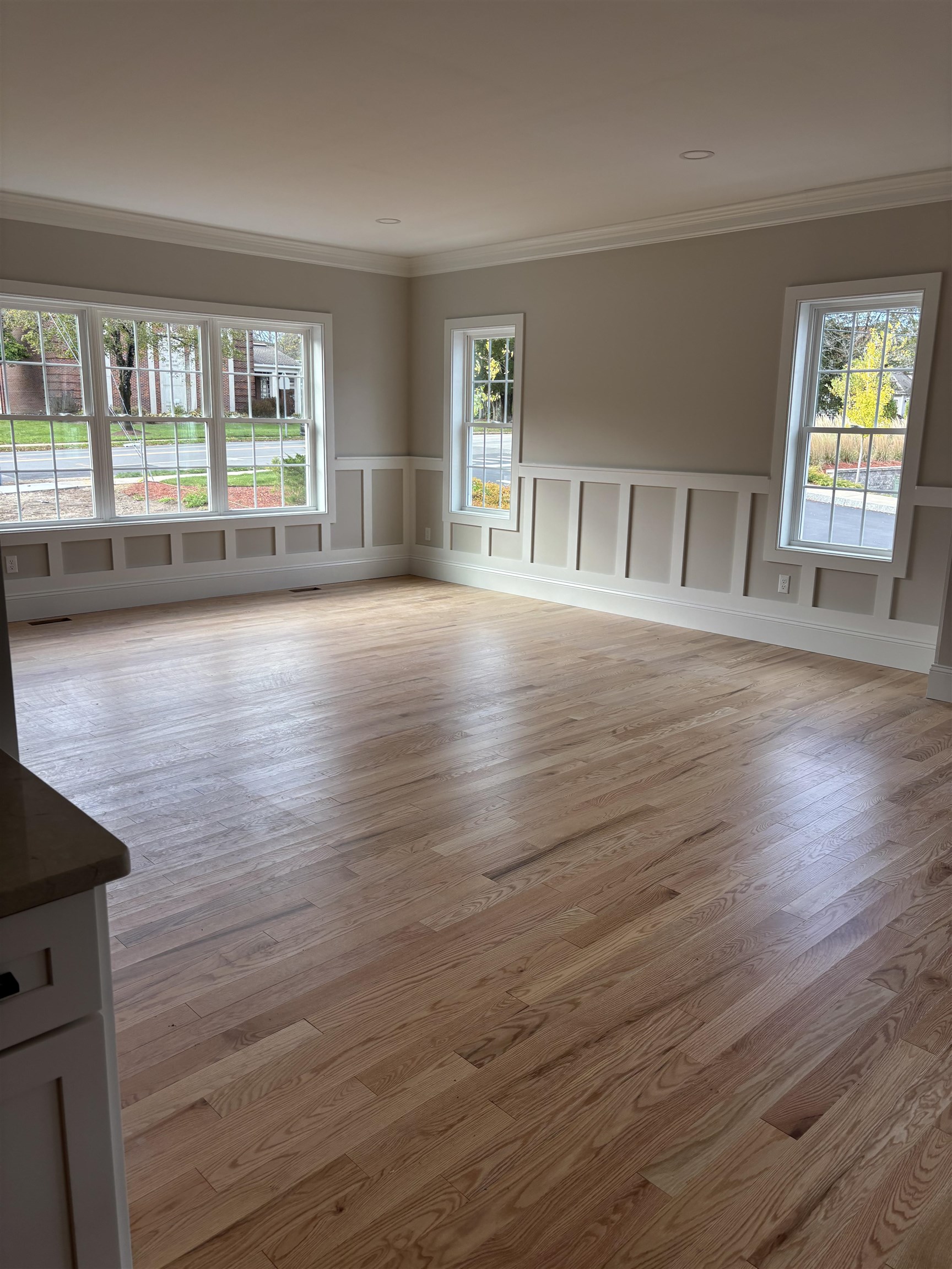 113 Concord Street Nashua, NH 03064 - Photo 9 of 45