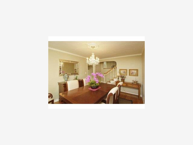 475 Chatham Road Burlingame, CA 94010 - Photo 3 of 7 Gallery Image 3
