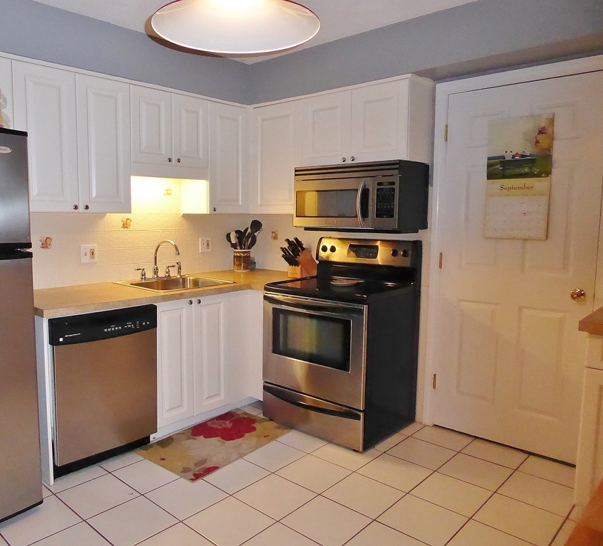 45 Country Club Road, Unit 45 Peabody, MA 01960 - Photo 11 of 28 Gallery Image 11