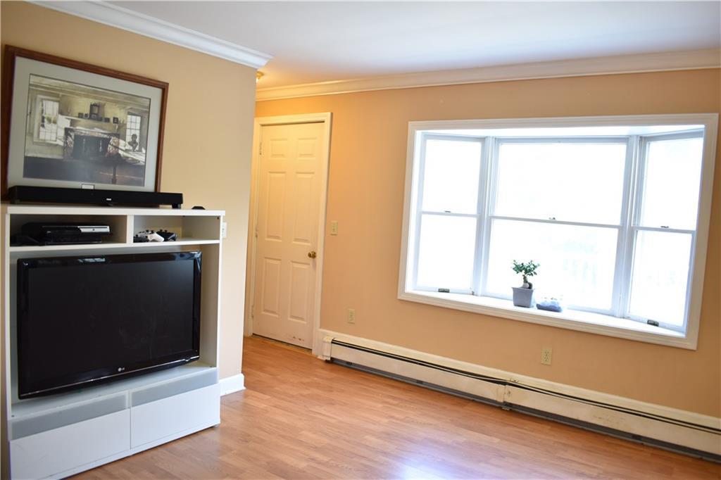 12 Greenaway Avenue Springvale, ME 04083 - Photo 6 of 30 Photo
