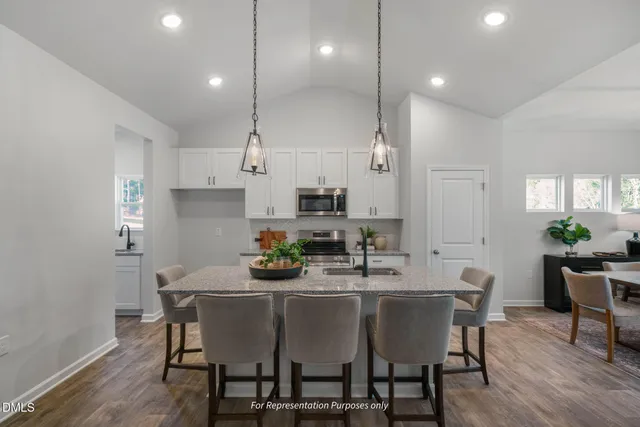 $439,700 | 532 Beacon Hl Road, Lillington, NC 27546