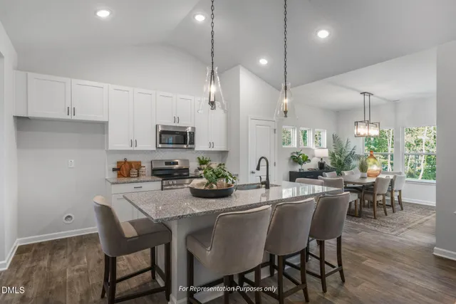 $439,700 | 532 Beacon Hl Road, Lillington, NC 27546