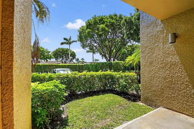 $188,000 | 4661 Fountains Drive South, Unit 112, Lake Worth, FL 33467