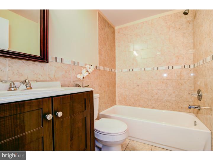 7327 Sommers Road Philadelphia, PA 19138 - Photo 13 of 25 Gallery Image 13