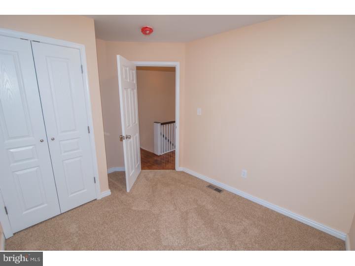 7327 Sommers Road Philadelphia, PA 19138 - Photo 18 of 25 Gallery Image 18
