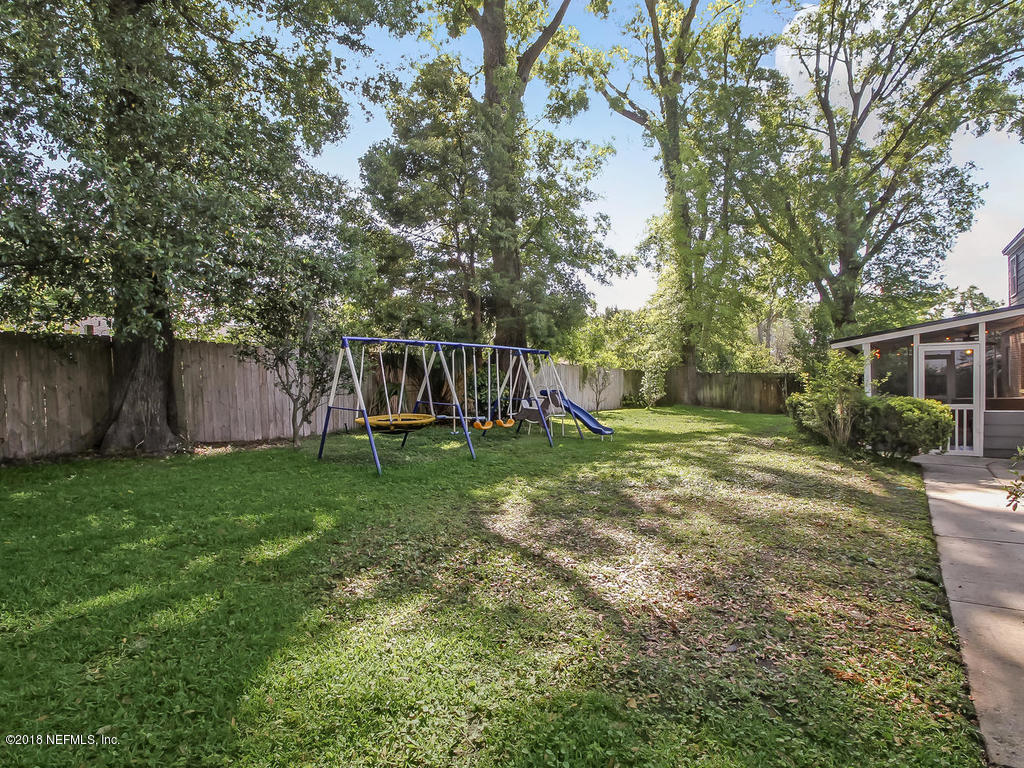 1041 Glen Echo Road Jacksonville, FL 32211 - Photo 39 of 40 a view of a house with backyard and sitting area