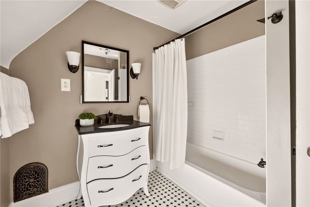 12 Whitmore Street Rochester, NY 14620 - Photo 24 of 29