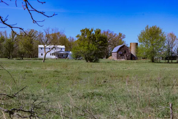 $299,900 | 28396 570th Avenue, Deer Creek, MN 56527