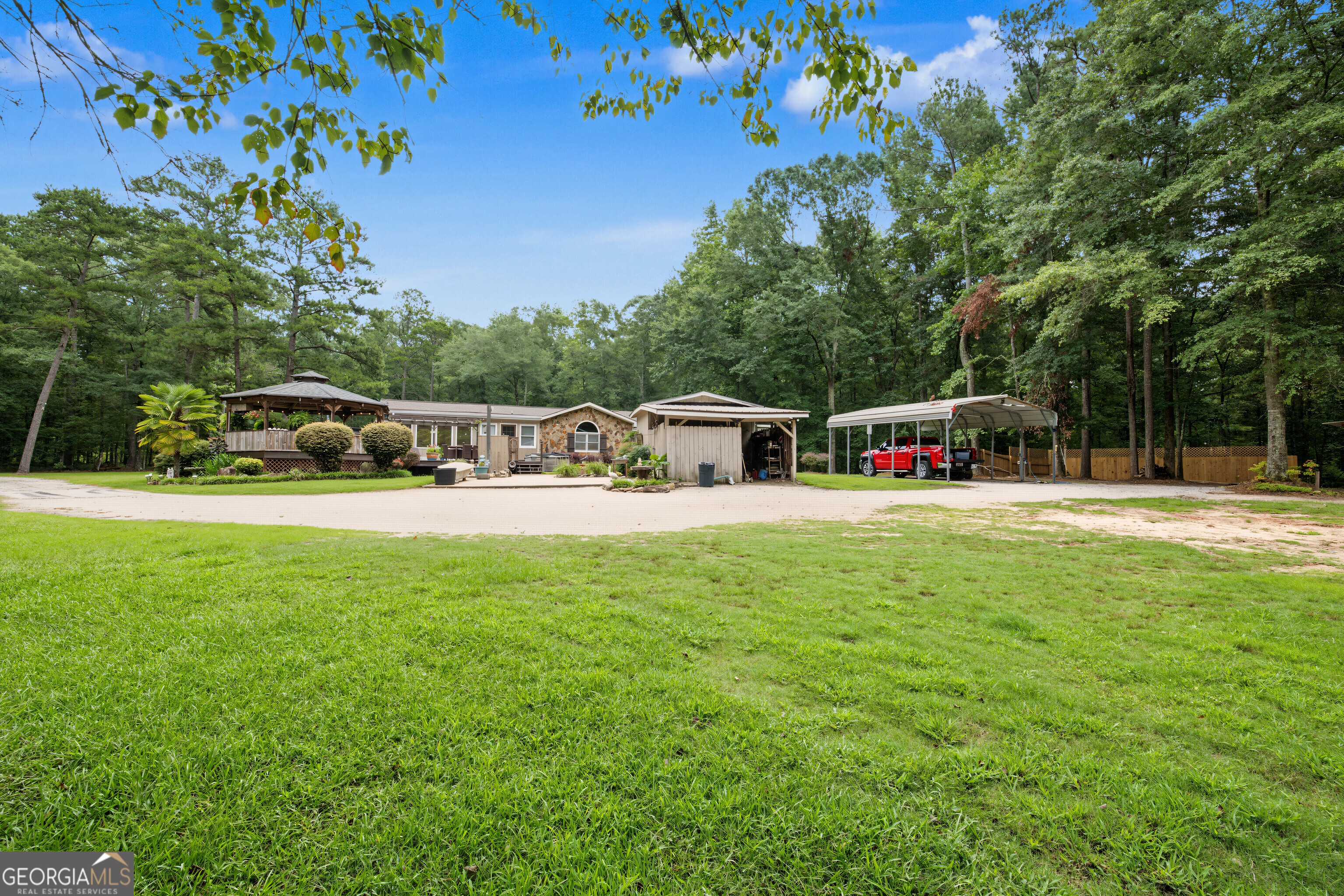 331 Clearwater Road Sharpsburg, GA 30277 - Photo 41 of 75