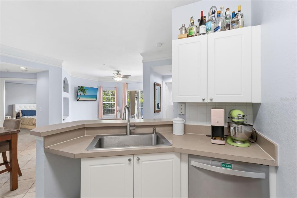 5180 Northridge Road, Unit 110 Sarasota, FL 34238 - Photo 12 of 50 Gallery Image 12
