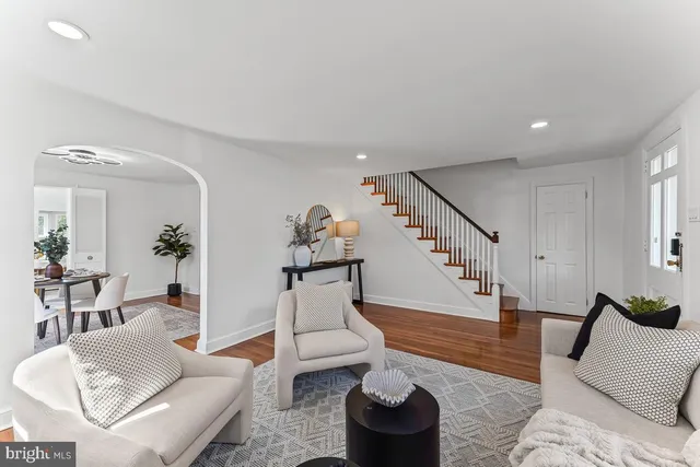 $699,000 | 14 Valley View Lane, Newtown Square, PA 19073