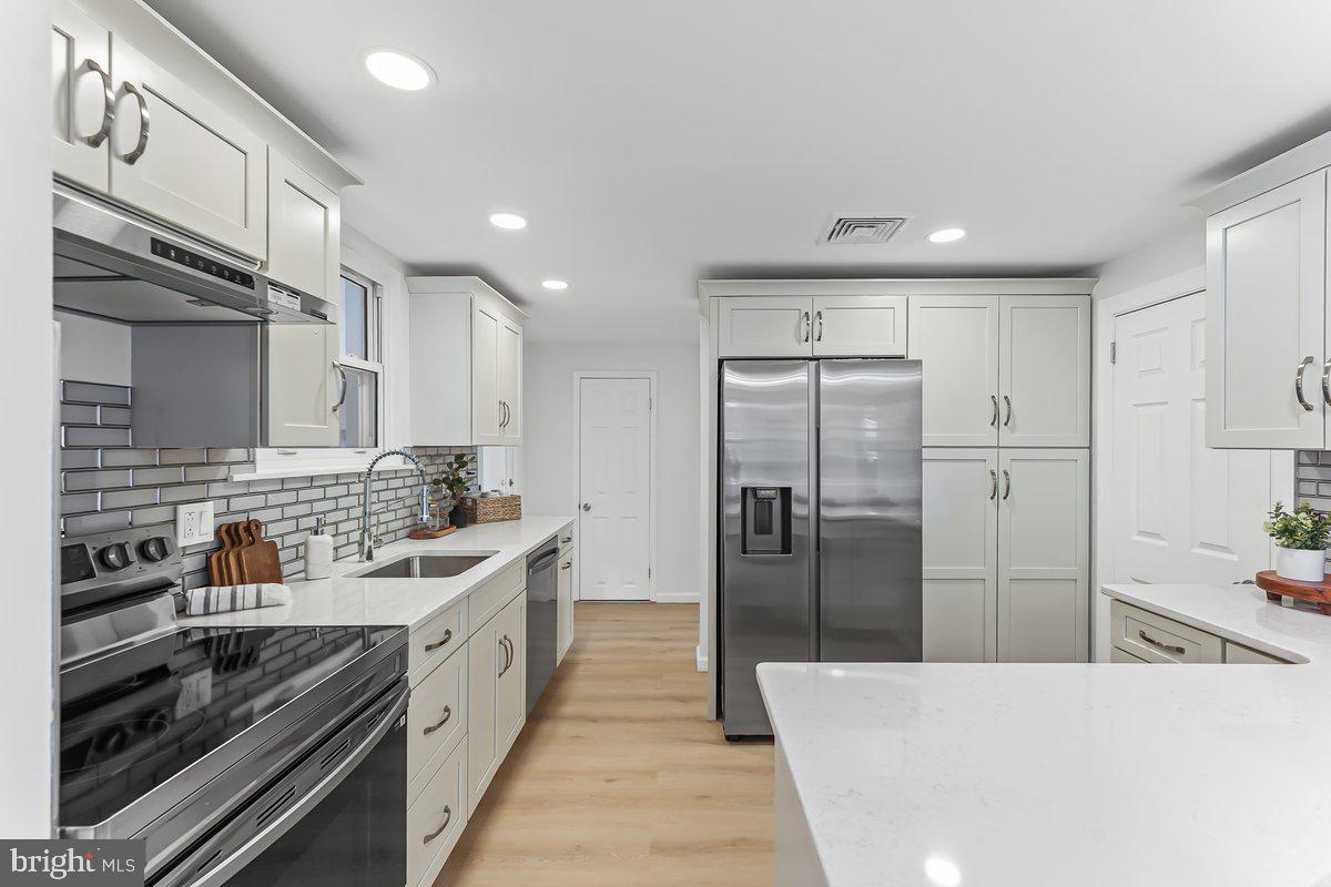 14 Valley View Lane Newtown Square, PA 19073 - Photo 18 of 45