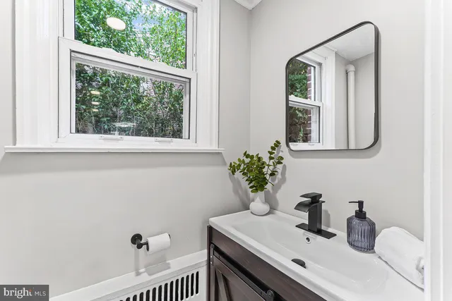 $699,000 | 14 Valley View Lane, Newtown Square, PA 19073