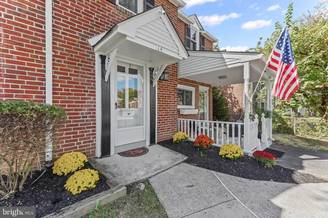 $699,000 | 14 Valley View Lane, Newtown Square, PA 19073