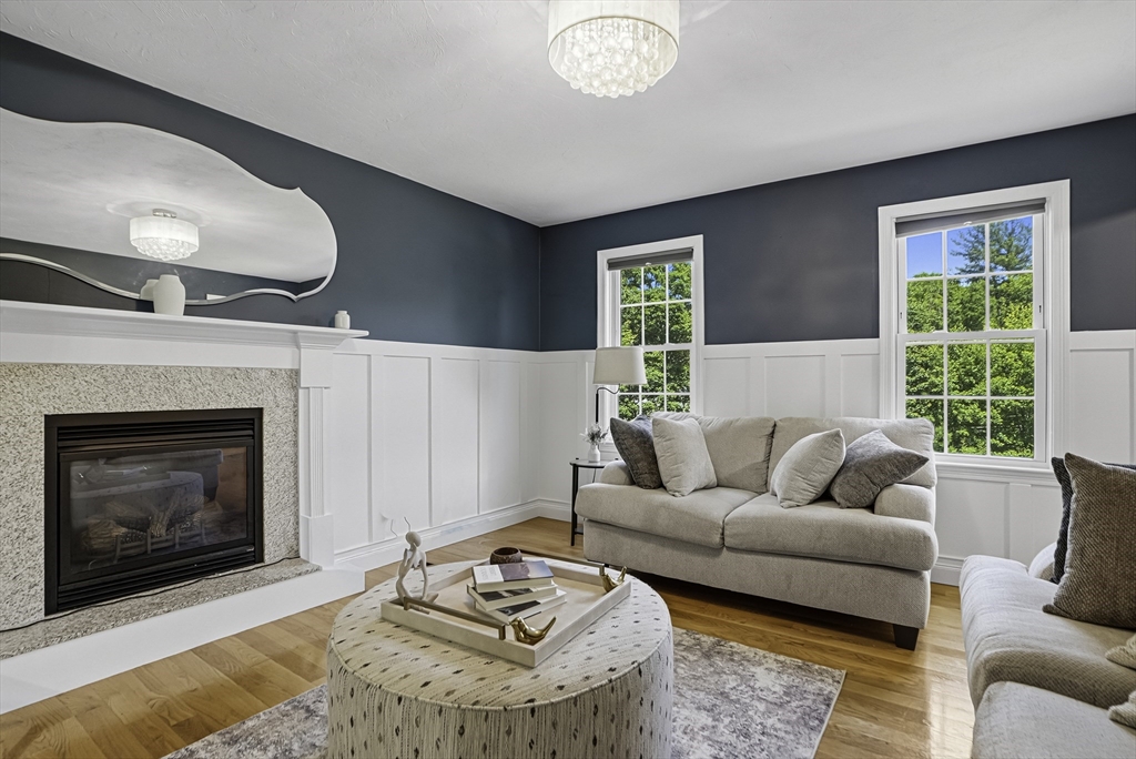 88 Northbridge Street Mendon, MA 01756 - Photo 13 of 41