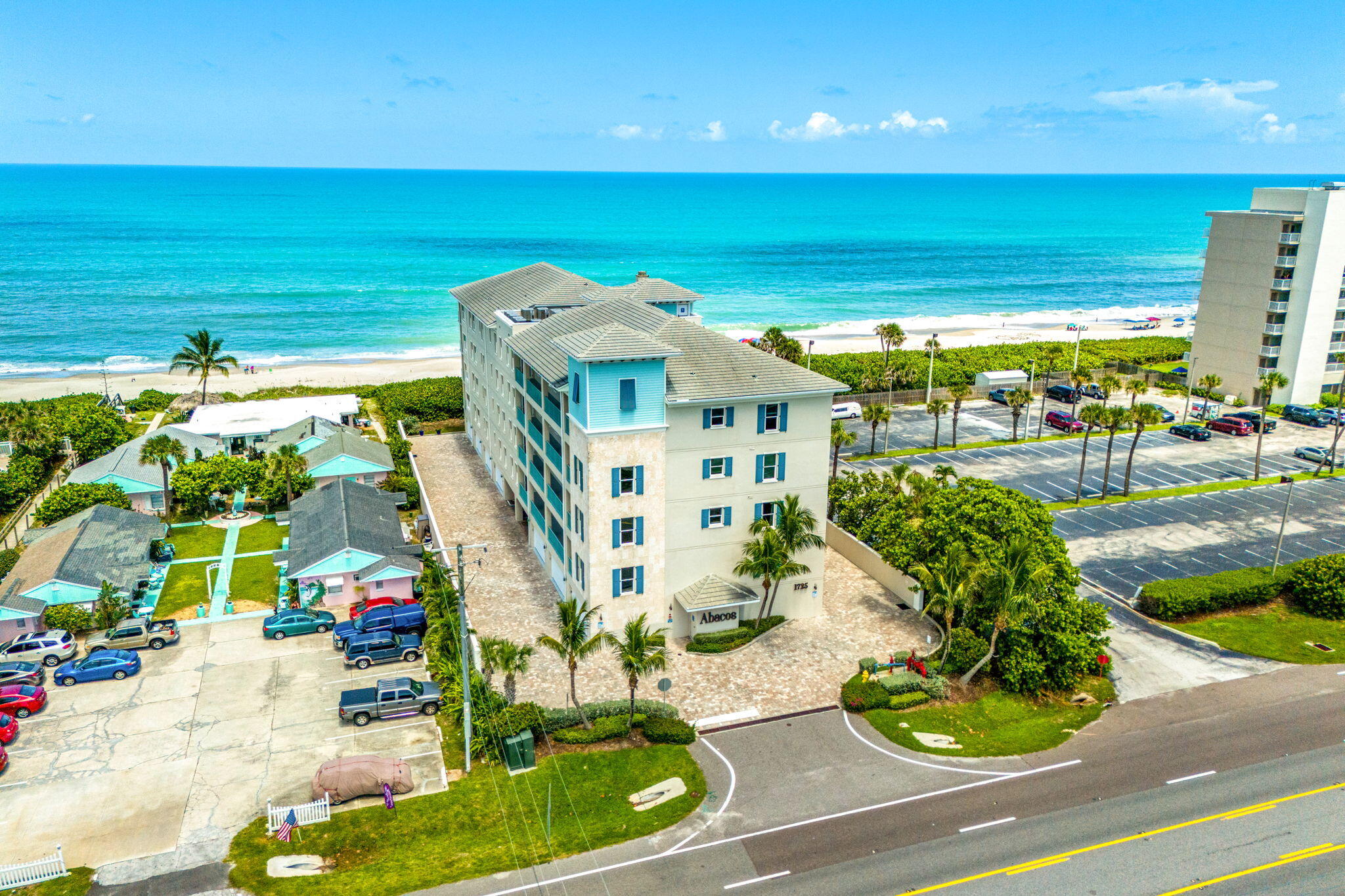 1725 North Hwy A1A, Unit 401 Indialantic, FL 32903 - Photo 29 of 39 a view of a living room