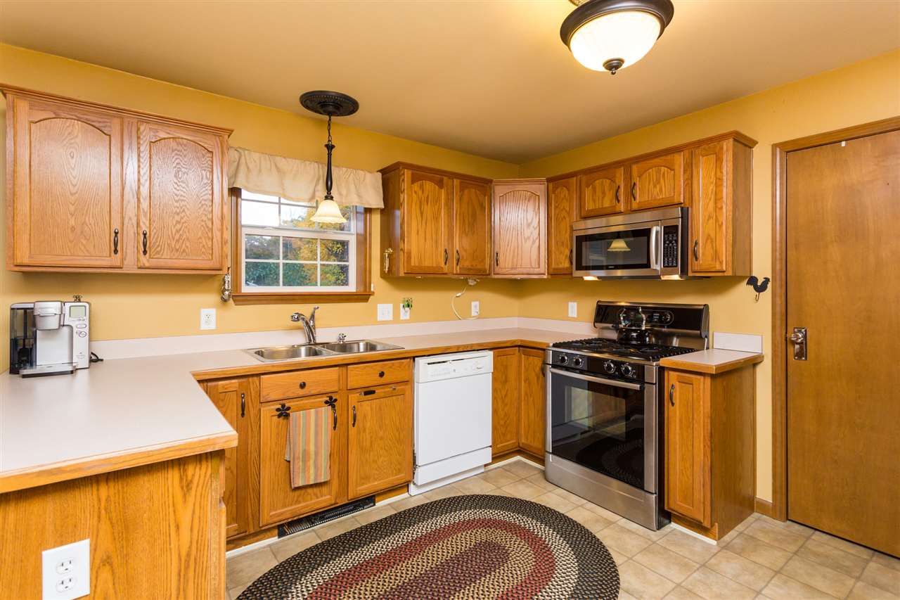 46 Silvertail Road Berwick, ME 03901 - Photo 6 of 26 Gallery Image 6