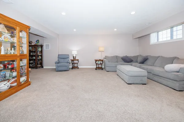 $454,000 | 2709 Piney Run, Bloomington, IL 61705