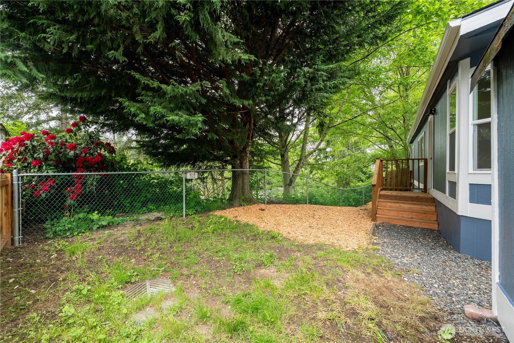 7701 Hardeson Road, Unit 52C Everett, WA 98203 - Photo 32 of 35