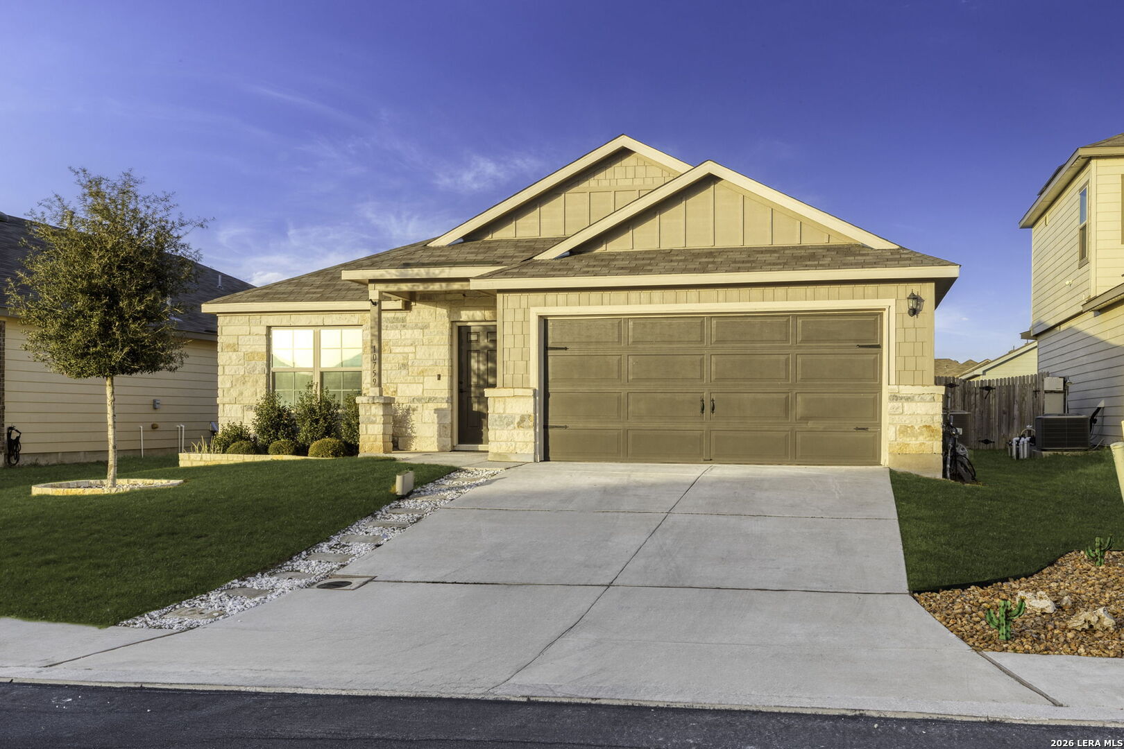 10759 Francisco Way Converse, TX 78109 - Photo 2 of 31