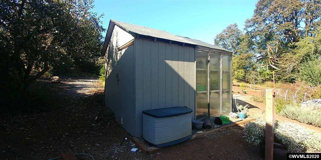 6404 Skyline Road South Salem, OR 97306 - Photo 23 of 25