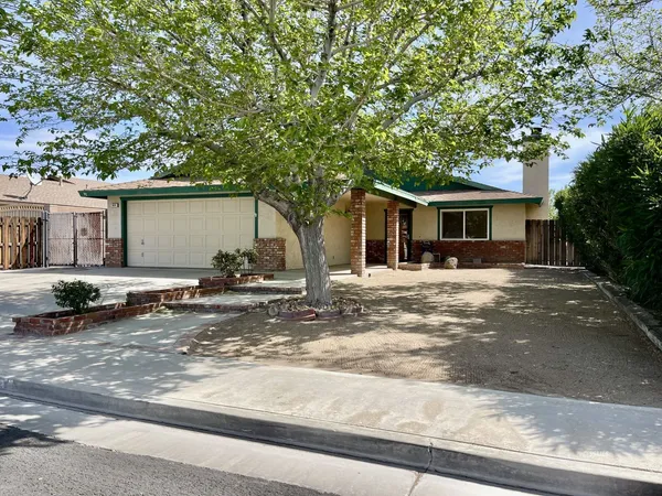 $240,000 | 624 Sherwood Court, Ridgecrest, CA 93555