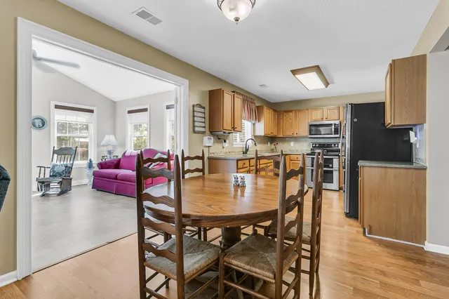 $454,900 | 67 Regency Oaks Drive, Summerville, SC 29485