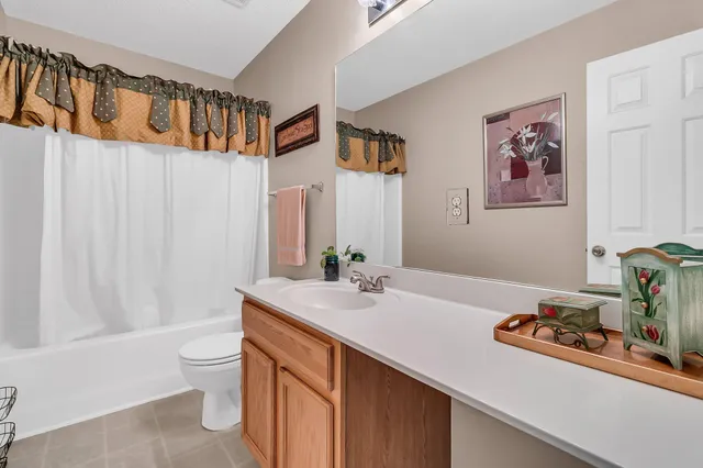 $454,900 | 67 Regency Oaks Drive, Summerville, SC 29485