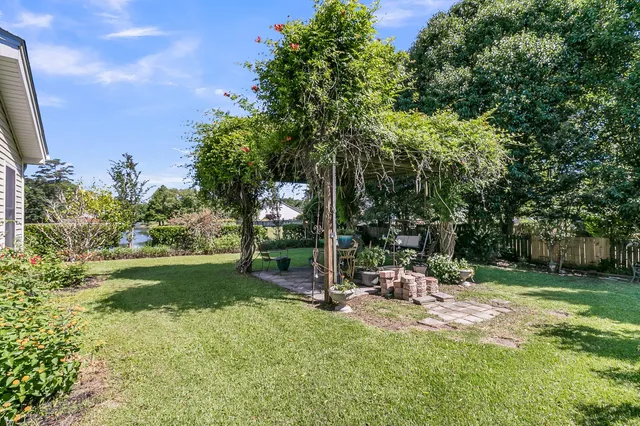 $454,900 | 67 Regency Oaks Drive, Summerville, SC 29485