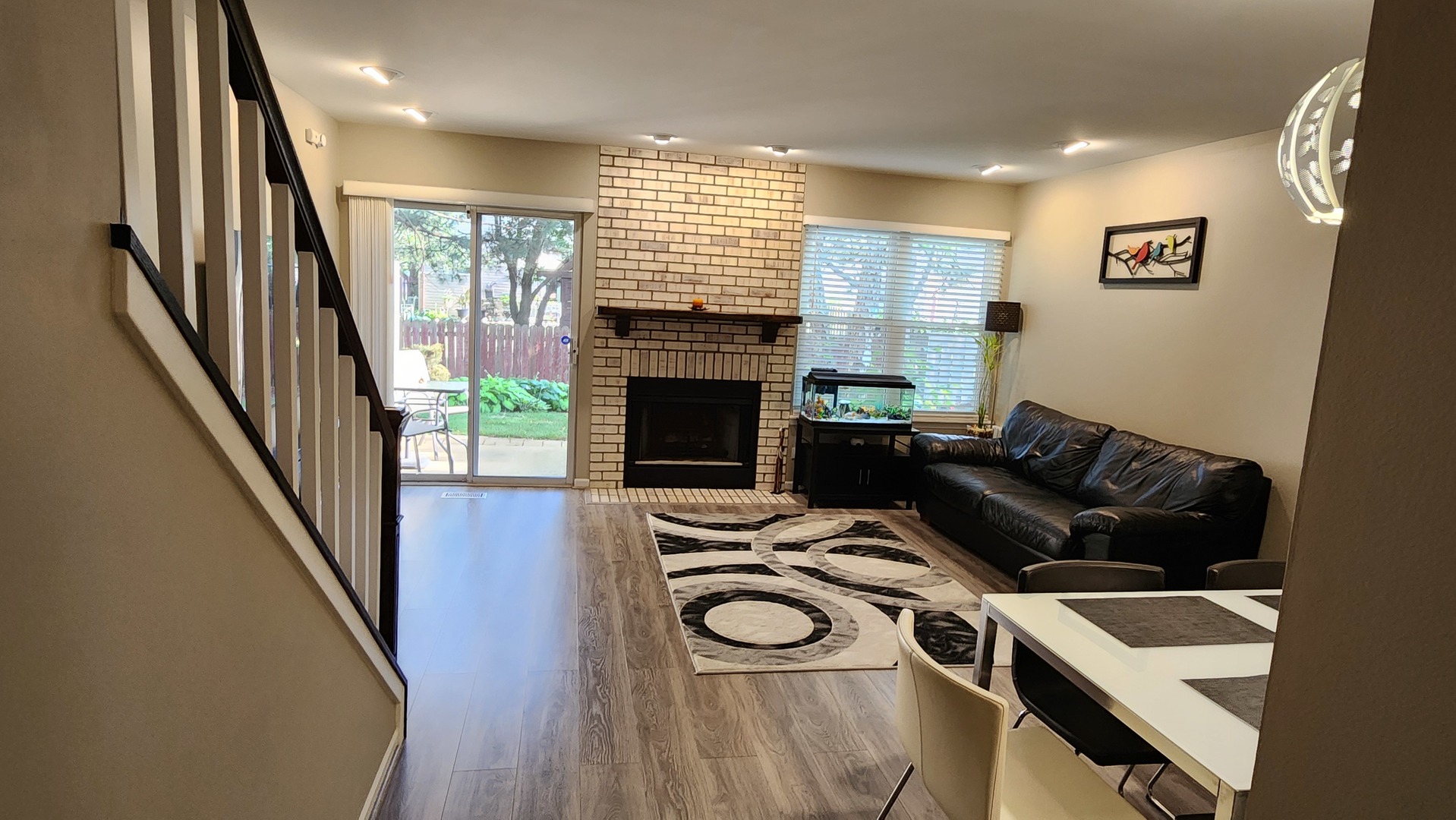 1285 Coldspring Road Carol Stream, IL 60188 - Photo 13 of 36 Gallery Image 13