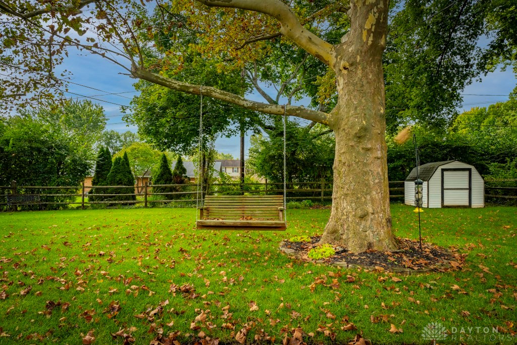 2422 Hemphill Road Kettering, OH 45440 - Photo 41 of 46