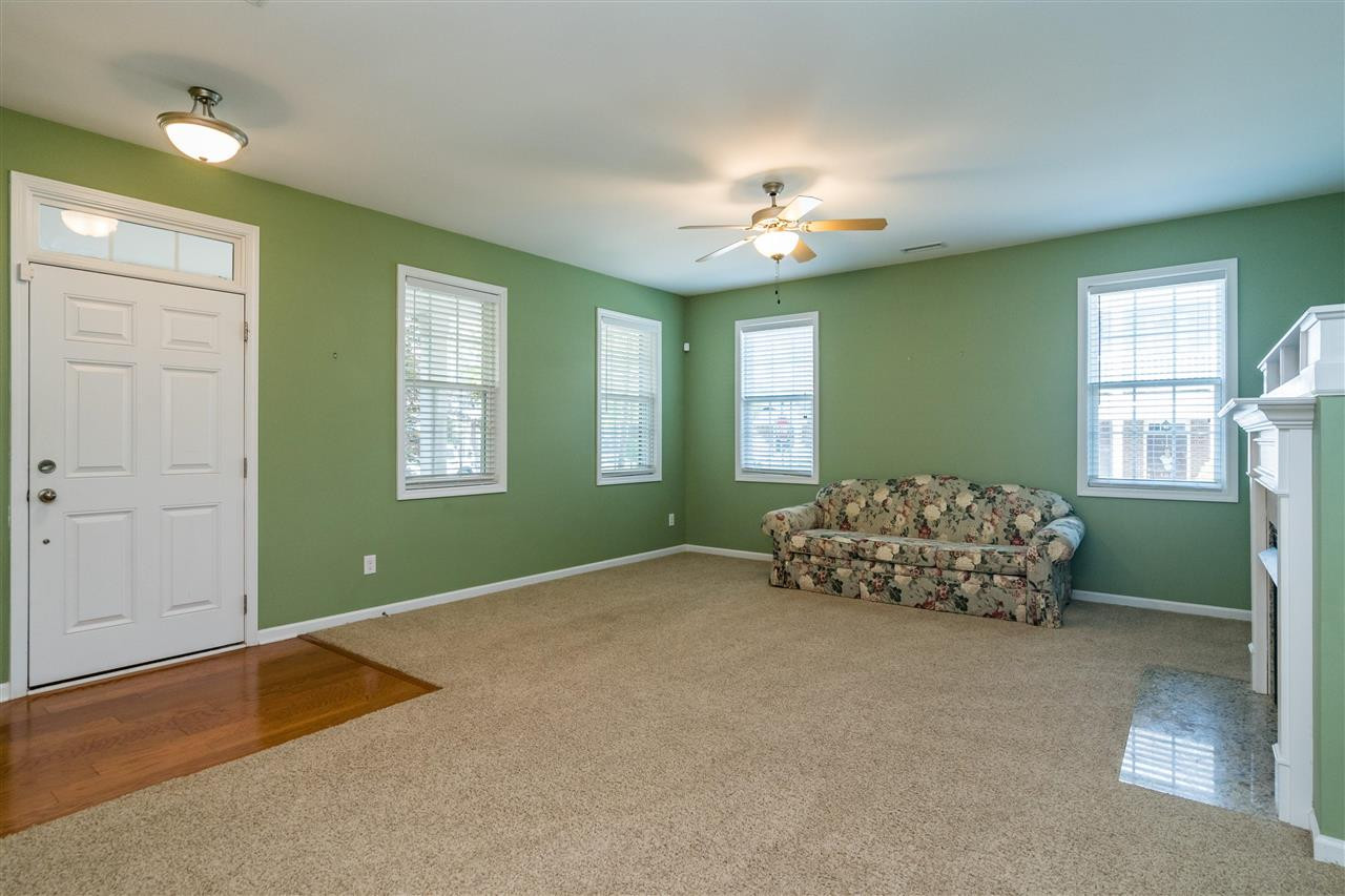 504 Dragby Lane Raleigh, NC 27603 - Photo 5 of 27 Photo 5